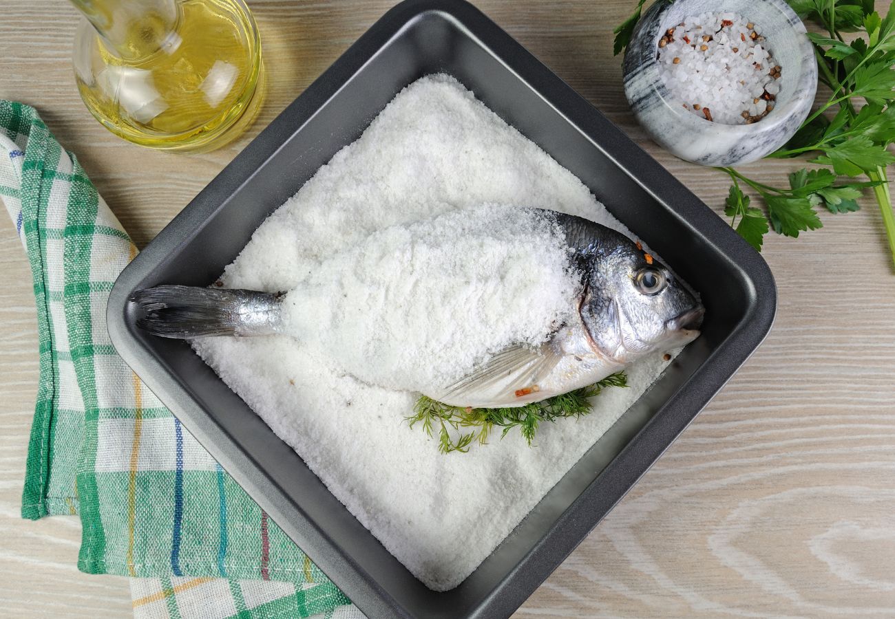 Orada a la sal, recepta deliciosa i fàcil de peix al forn